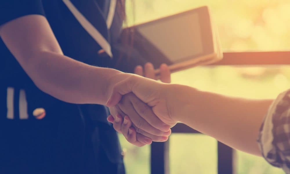 Shake hands to success New appointment at teleradiology firm