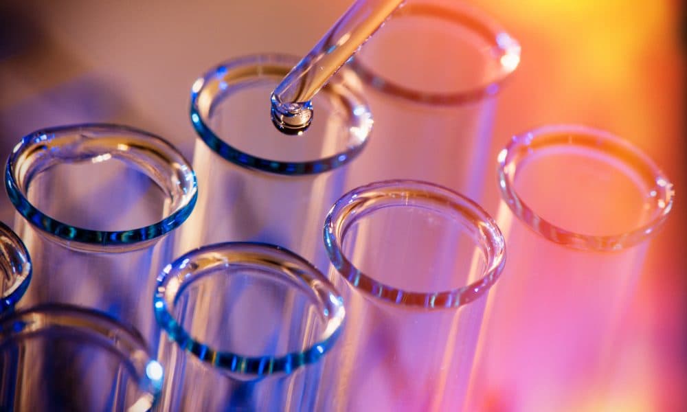 Test,Tube,Row.,Concept,Of,Medical,Or,Science,Laboratory,,Liquid Researchers Introduce new method for identifying bacteria and antibiotic susceptibility