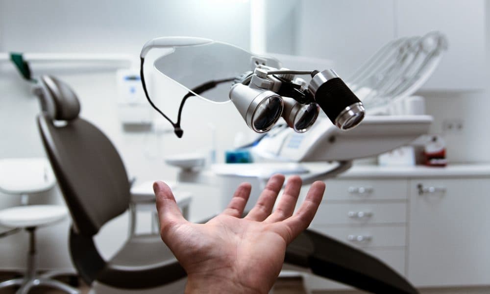 pexels-daniel-frank-305565 Life science innovators invited to join UK government at world’s largest medical trade fair