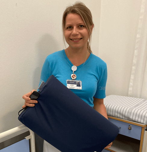 Pillow Patients awaiting surgery feel less pain and anxiety with music pillow