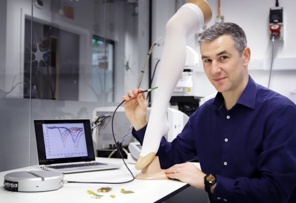 New flexible sensor can improve compression therapy