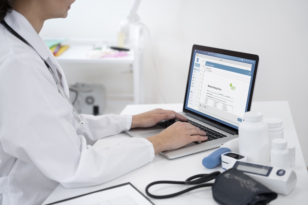 Boosting patient care and security with an SSO/AM solution