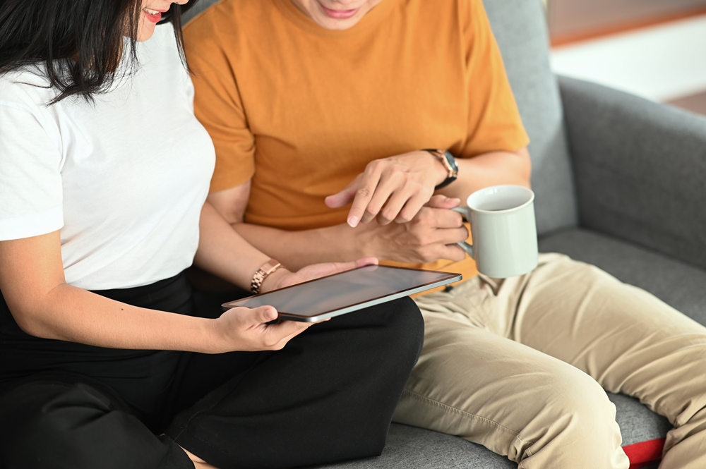 Four in 10 UK adults open to AI counselling